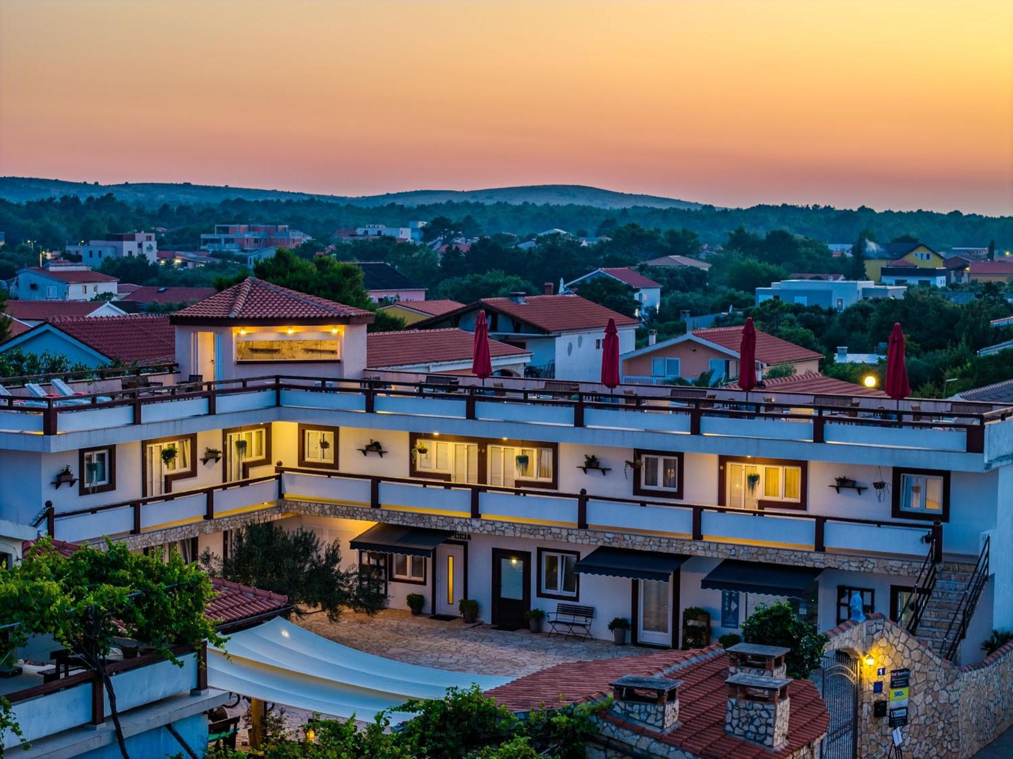 Guesthouse Kod Spavalice Вир Экстерьер фото