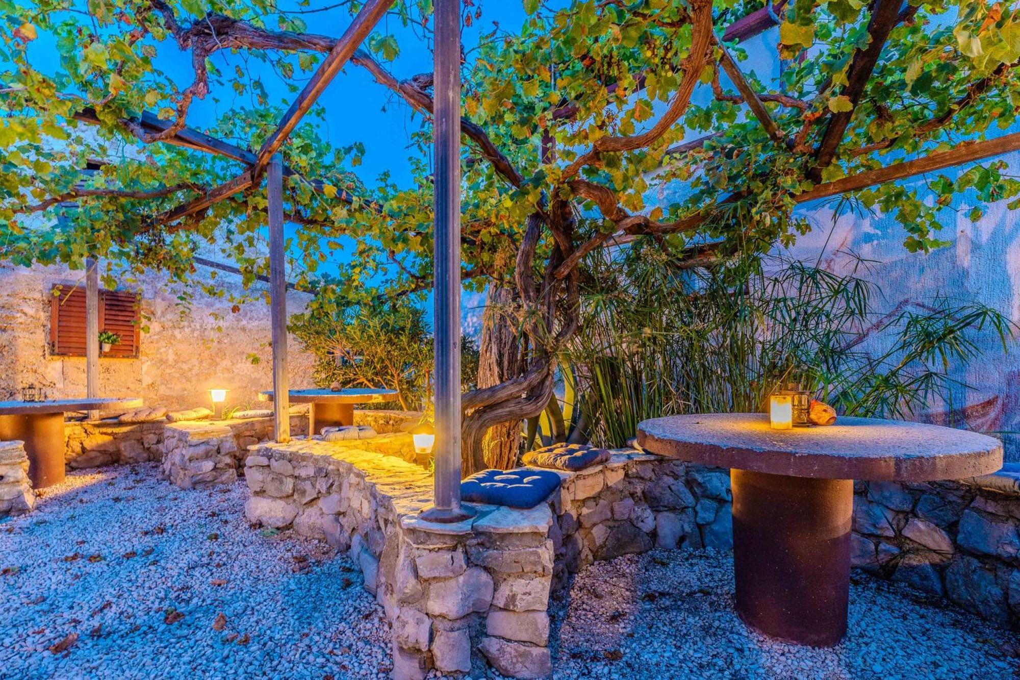 Guesthouse Kod Spavalice Вир Экстерьер фото
